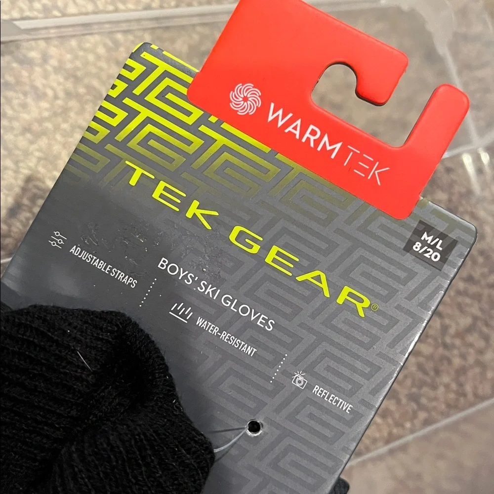 New TekGear WarmTek Thinsulate insulated M-L 8-20 reflective black ski gloves